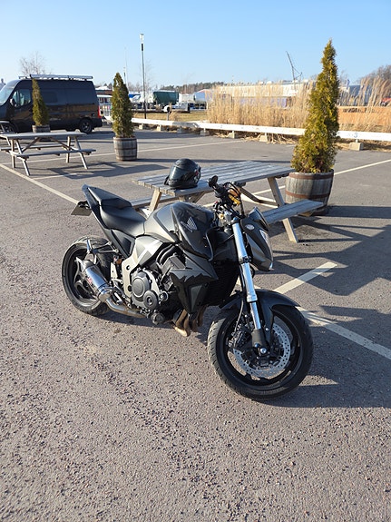 Honda CB1000R 2 of 2