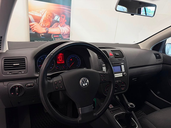 Volkswagen Golf I 14 of 16