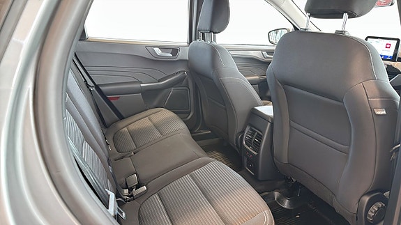 Ford Kuga 5 of 17