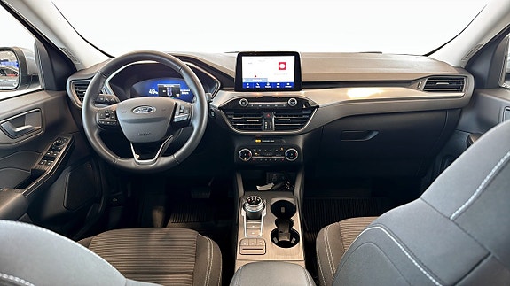 Ford Kuga 4 of 17