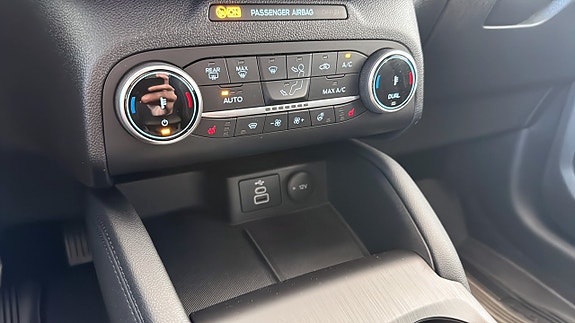 Ford Kuga 15 of 17