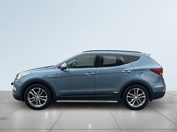 Hyundai Santa Fe 4 of 26