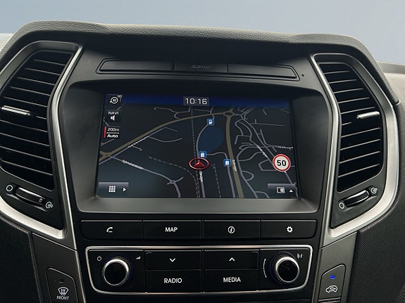 Hyundai Santa Fe 15 of 26