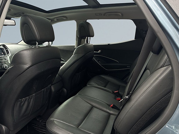 Hyundai Santa Fe 13 of 26