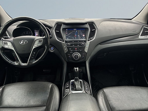Hyundai Santa Fe 8 of 26