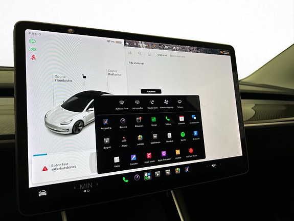 Tesla Model 3 24 of 30