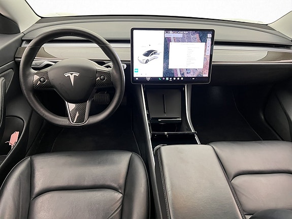 Tesla Model 3 14 of 30