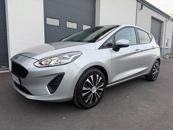 Ford Fiesta 8 of 18