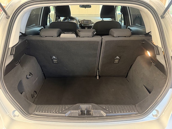 Ford Fiesta 17 of 18