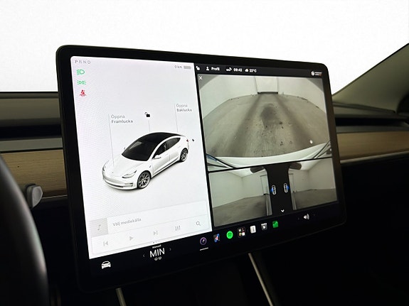 Tesla Model 3 15 of 30