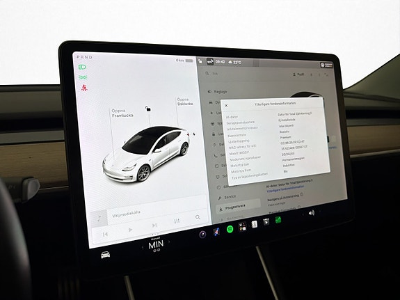 Tesla Model 3 22 of 30