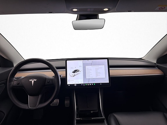 Tesla Model 3 13 of 30