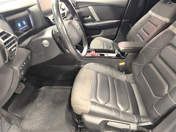 Citroen C4 7 of 10