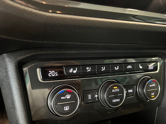Volkswagen Tiguan 19 of 21