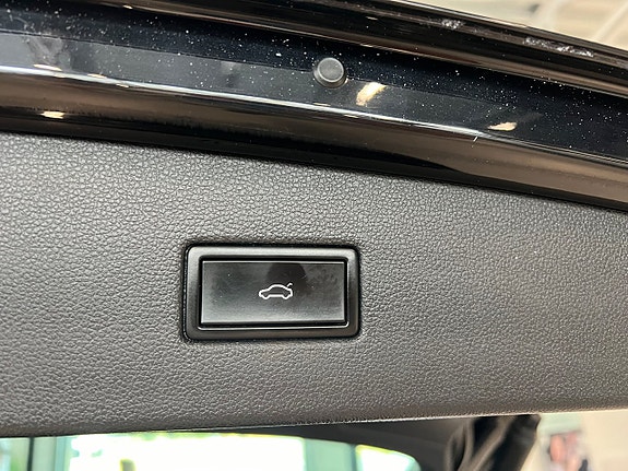 Volkswagen Tiguan 21 of 21