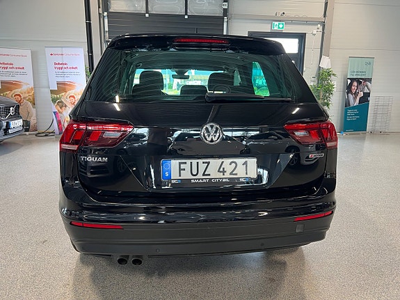 Volkswagen Tiguan 4 of 21