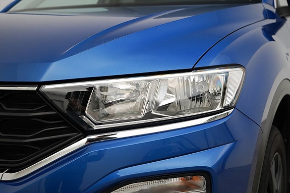 Volkswagen T-Roc 23 of 24