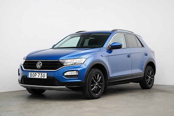 Volkswagen T-Roc 24 of 24