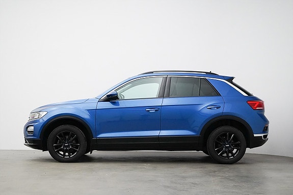 Volkswagen T-Roc 3 of 24