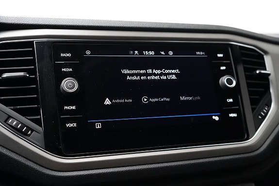 Volkswagen T-Roc 11 of 24
