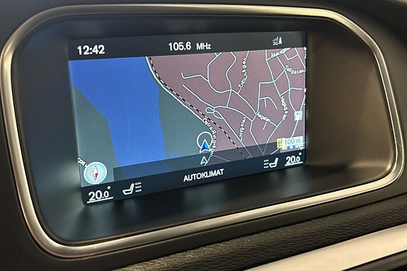Volvo V40 Cross Country 19 of 19