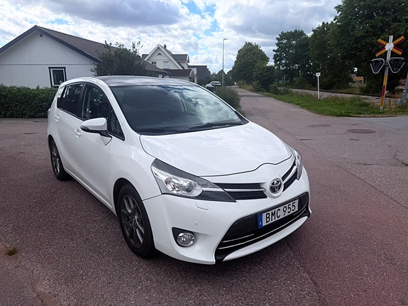 Toyota Verso 5 of 7