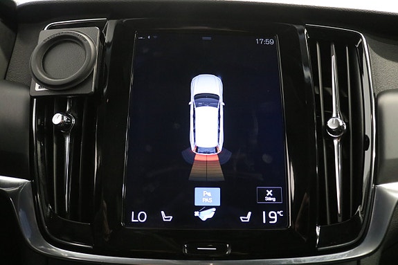 Volvo V90 19 of 23