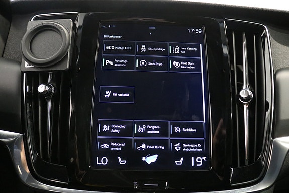 Volvo V90 17 of 23