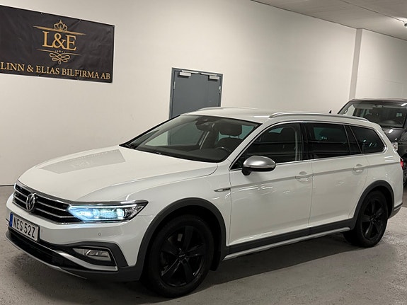 Volkswagen Passat Alltrack 8 of 24