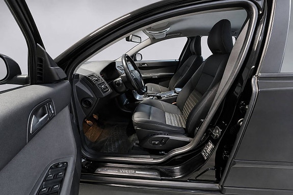 Volvo V50 11 of 27