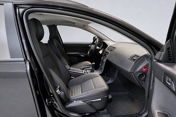 Volvo V50 14 of 27