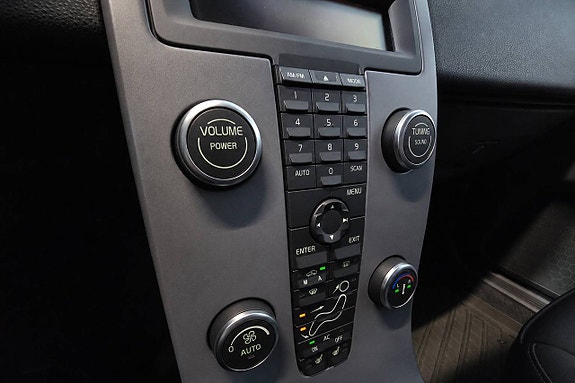 Volvo V50 22 of 27