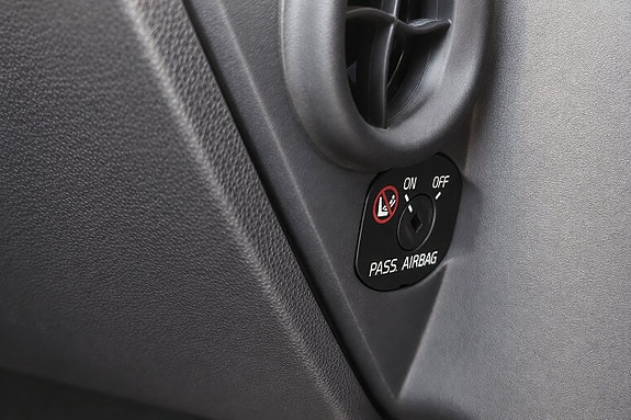 Volvo V50 25 of 27
