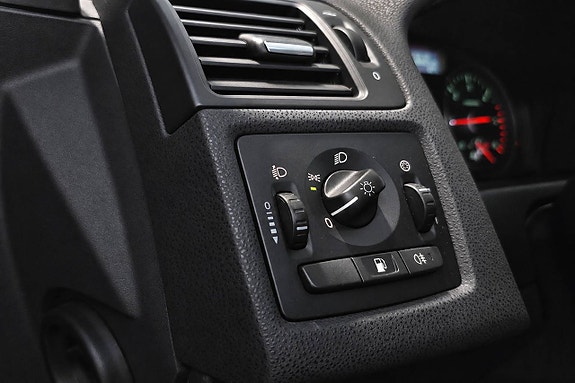 Volvo V50 16 of 27