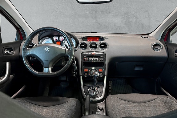 Peugeot 308 13 of 17