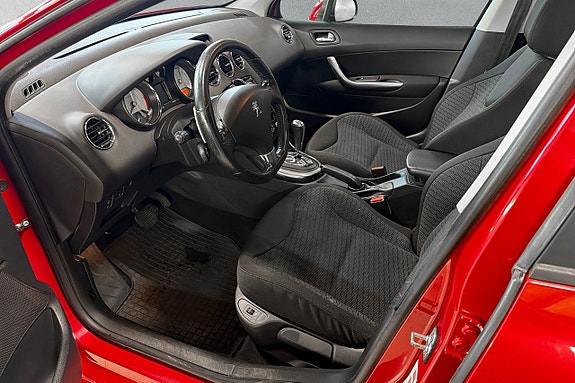 Peugeot 308 10 of 17