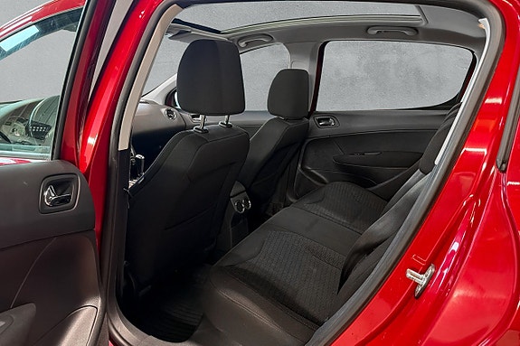 Peugeot 308 15 of 17