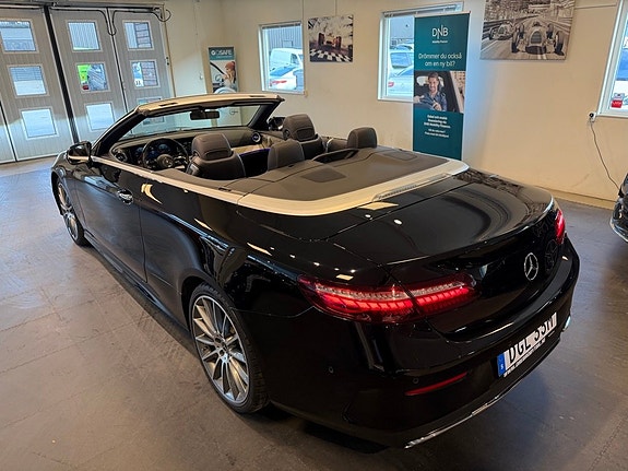 Mercedes-Benz E400 d 25 of 29