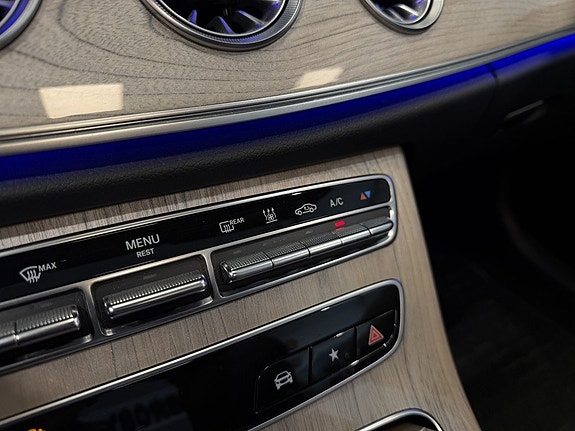 Mercedes-Benz E400 d 19 of 29