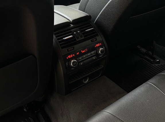 BMW 530d 12 of 17