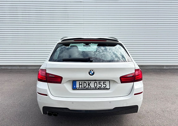 BMW 530d 3 of 17