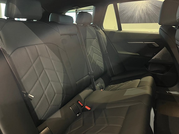 BMW 530e 17 of 20