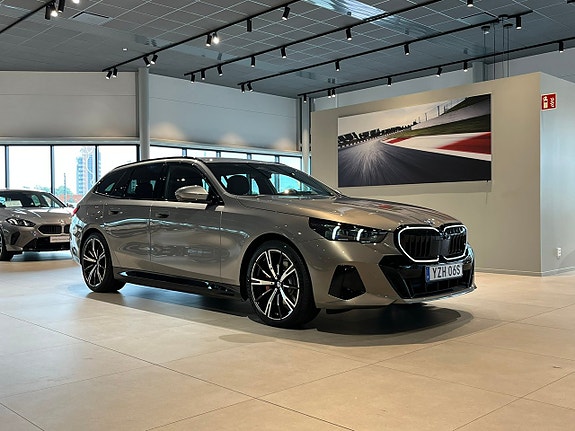 BMW 530e 3 of 20