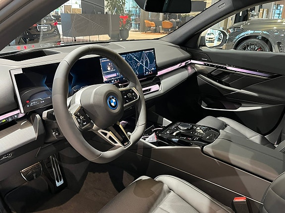 BMW 530e 9 of 20