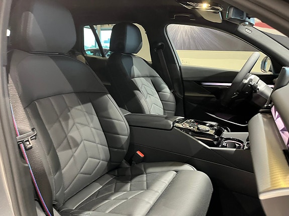 BMW 530e 15 of 20