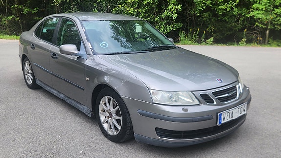 Saab 9-3 7 of 13