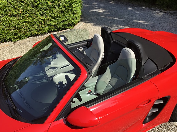 Porsche 718 Boxster GTS 3 of 12