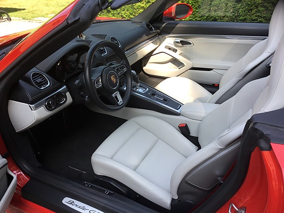 Porsche 718 Boxster GTS 8 of 12