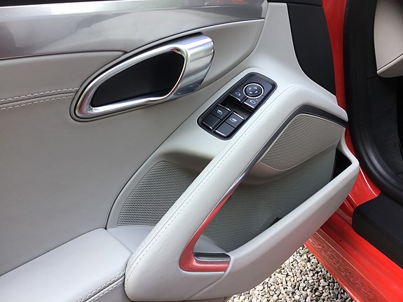 Porsche 718 Boxster GTS 11 of 12