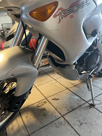 Aprilia Pegaso 650 5 of 10